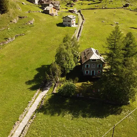 Il Cortese Bed & Breakfast *
